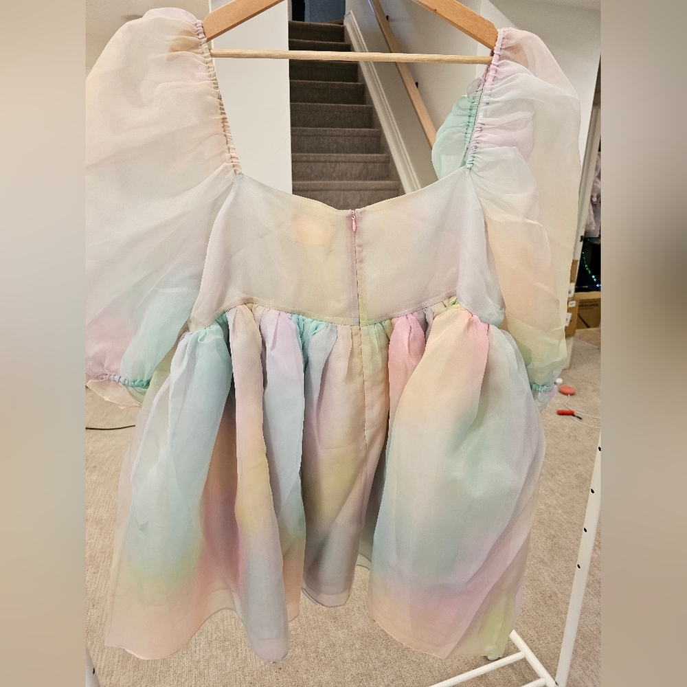Selkie - The Rainbow Puff - Picture 6 of 6